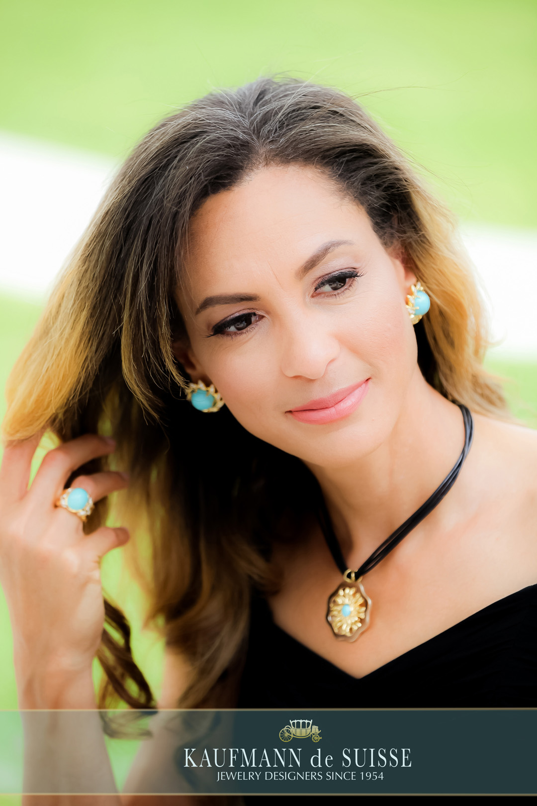 18K Gold and Turquoise Earrings and Necklace